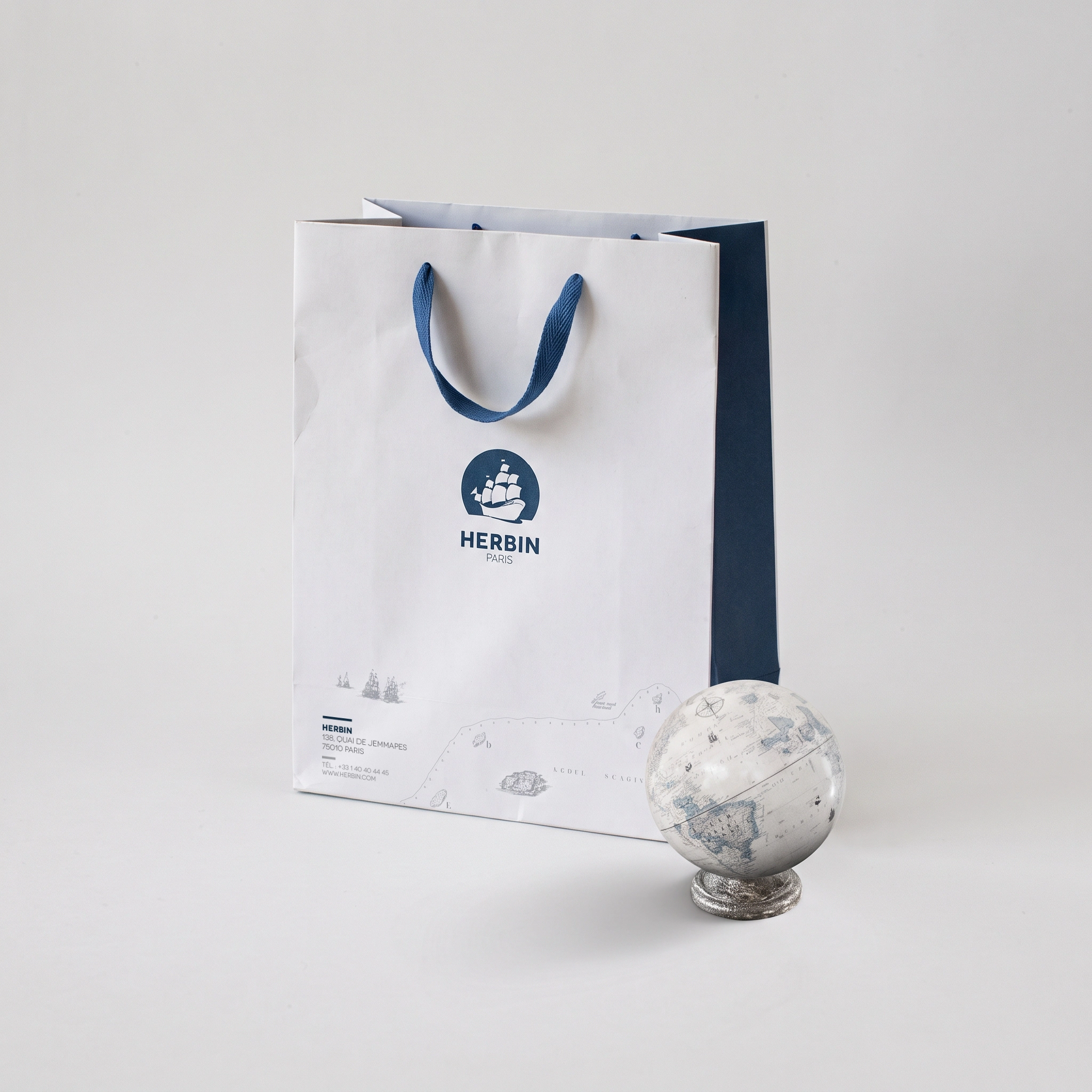 Herbin, sac shopping et globe